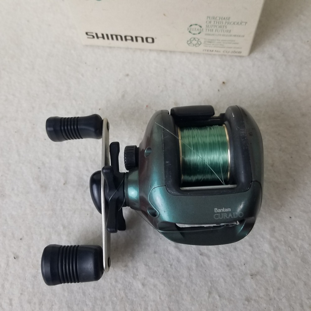 Shimano Baitcasting Reel CU-200B Green Good Bantam Curado Right Hand 6.2:1